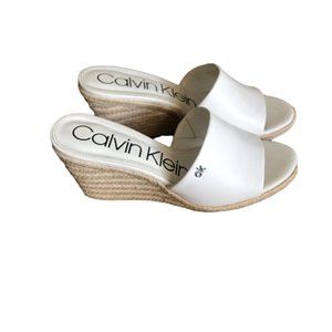 CALVIN KLEIN BANDERA WHITE ESPADRILLE WEDGE SIZE 8